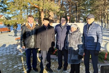 В Тоцком теперь есть «Аллея Славы»